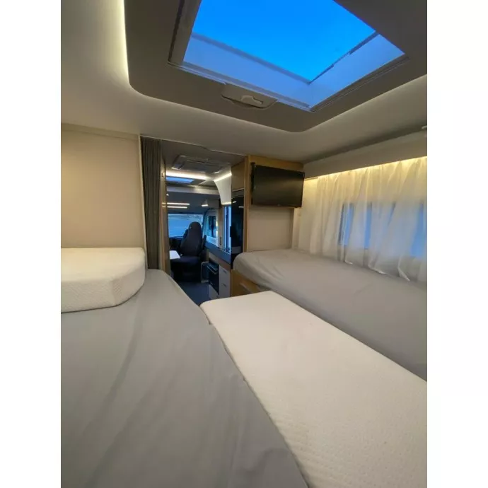 Autocaravana de segunda mano Adria Sonic Plus 600SL - Imagen 6