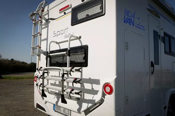 Autocaravana de alquiler Benimar 324 Sport - Imagen 3