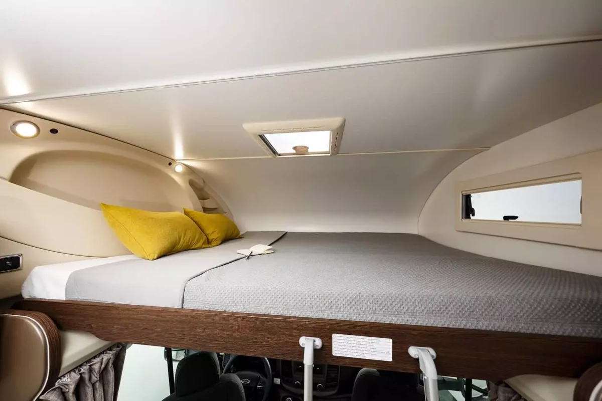 Autocaravana de alquiler Benimar 340 Up - Imagen 6