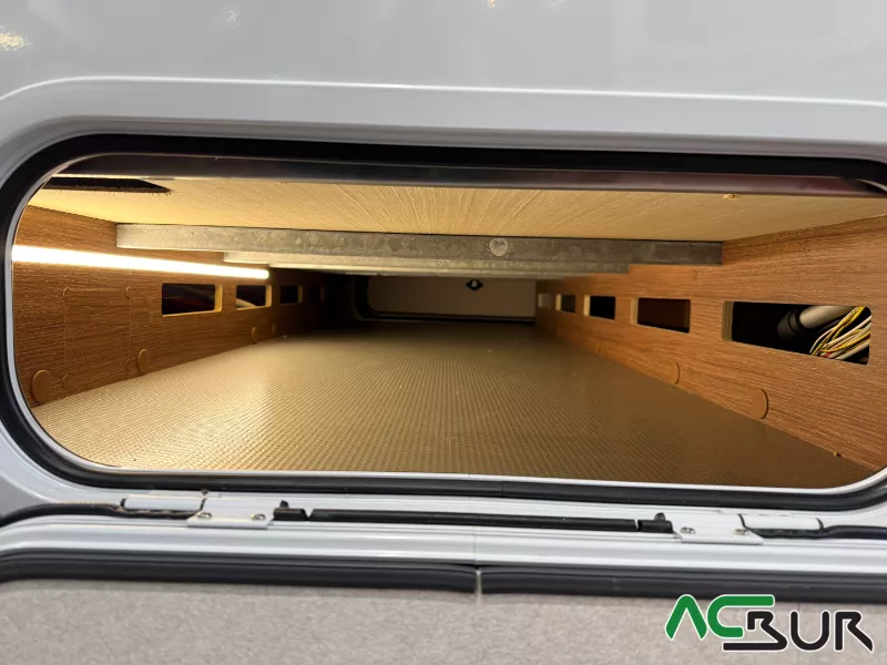 Autocaravana Fleurette-Florium Wincester 75 lmf - Imagen 7