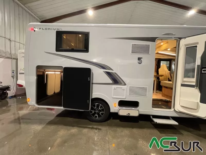 Autocaravana Fleurette Florium Discover 70 - Imagen 4