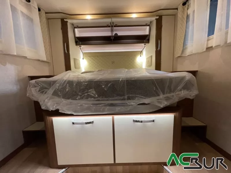 Autocaravana Fleurette Florium Discover 70 - Imagen 8