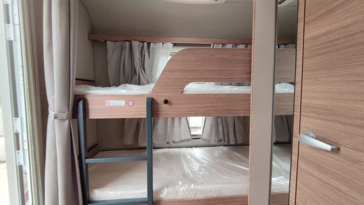 Caravana Weinsberg Caraone 400 LK - Imagen 8