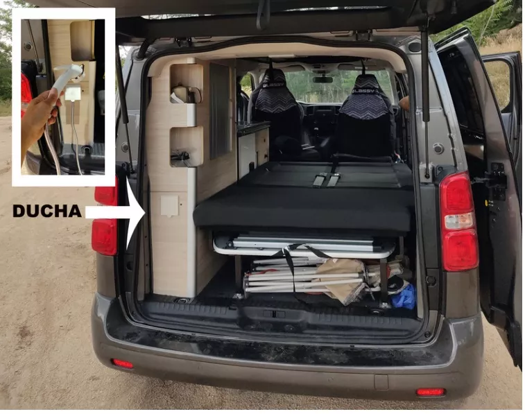 Furgoneta camper de alquiler Citroen Jumpy Pacific - Imagen 3