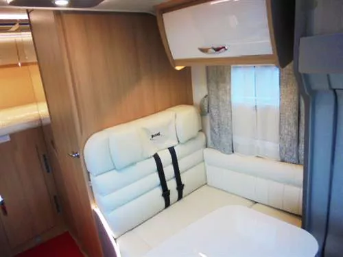 Autocaravana segunda mano Mc Louis MC4 331 - Imagen 8