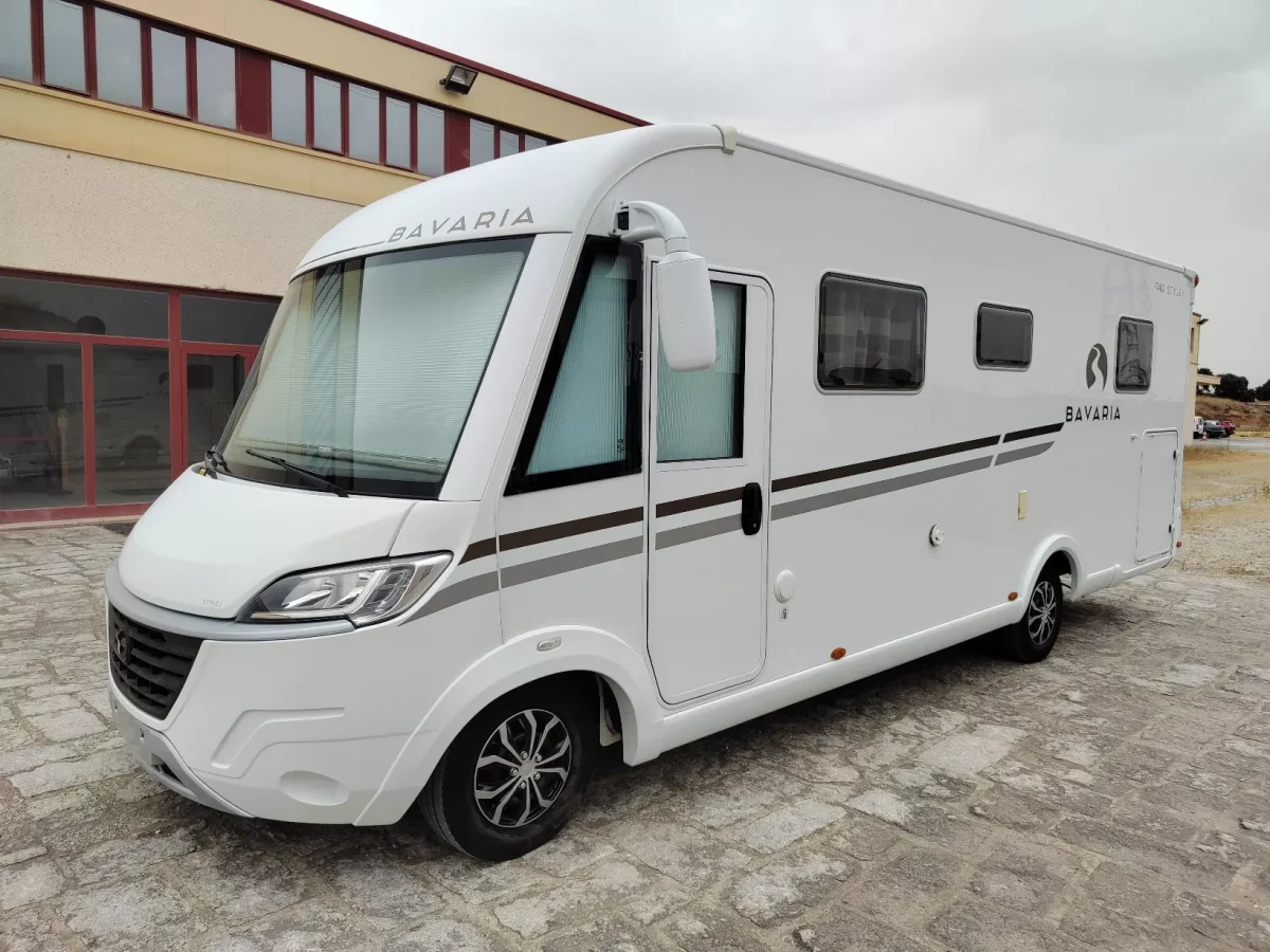 Autocaravana segunda mano Bavaria I74 - Imagen 6