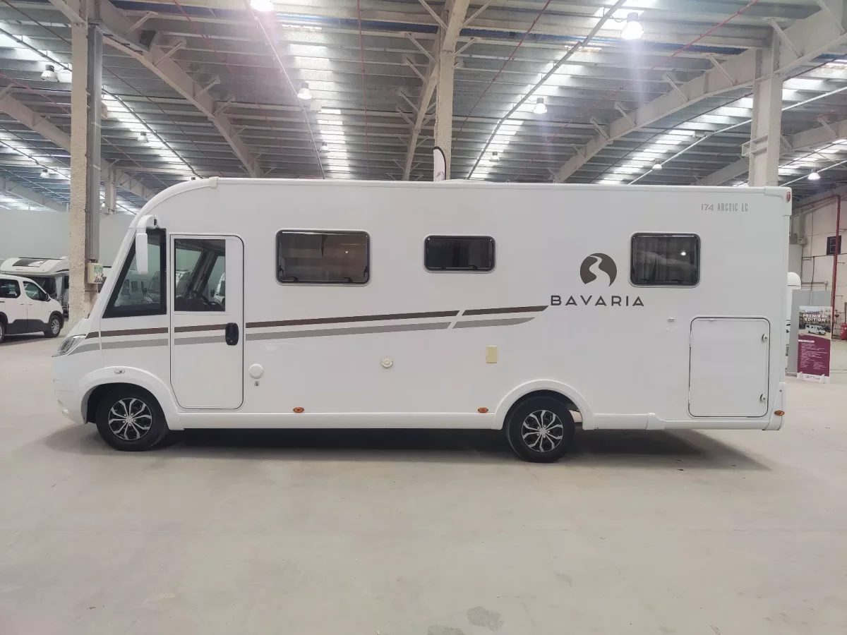 Autocaravana segunda mano Bavaria I74 - Imagen 7