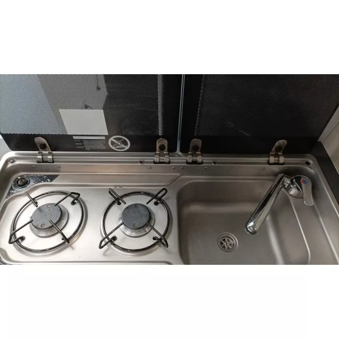 Camper de segunda mano Sun Living V60SP Family - Imagen 7