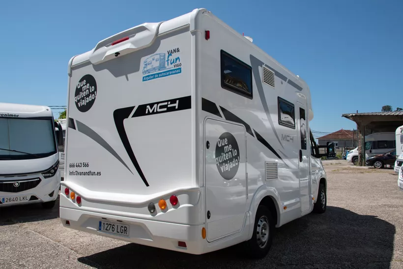 Autocaravana segunda mano Mc Louis MC4 331 - Imagen 4